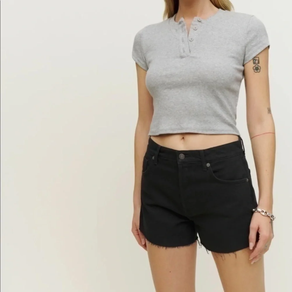 Reformation Charlie high rise jean short in Seattle 31 NWT